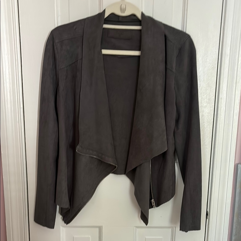 BLANKNYC Women's Gray Faux Suede Jacket (Small)